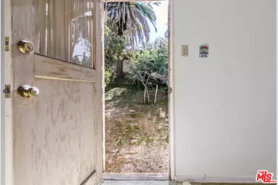 1720 Orchard Ave, Glendale, CA 91206 - Photo 39