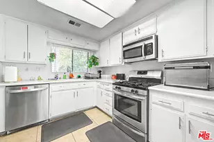91 Helecho Ct, Thousand Oaks, CA 91362 - Photo 9