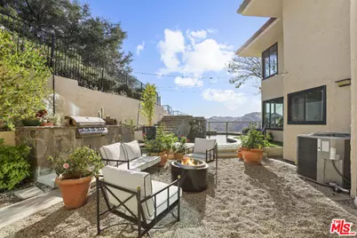 53 Saddlebow Rd, Bell Canyon, CA 91307 - Photo 29