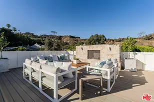 1037 Maroney Ln, Los Angeles, CA 90272 - Photo 55