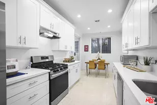 333 Westminster Ave, Los Angeles, CA 90020 - Photo 11