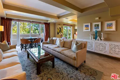 10795 Wilshire Blvd #304, Los Angeles, CA 90024 - Photo 5
