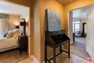 10795 Wilshire Blvd, Los Angeles, CA 90024 - Photo 23