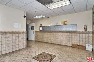 1025 Dewey Ave, Los Angeles, CA 90006 - Photo 21