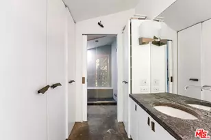 9976 Westwanda Dr, Beverly Hills, CA 90210 - Photo 19