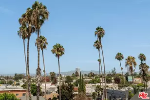 1434 S Sycamore Ave, Los Angeles, CA 90019 - Photo 41