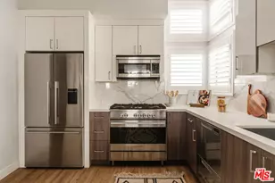 1434 S Sycamore Ave, Los Angeles, CA 90019 - Photo 23