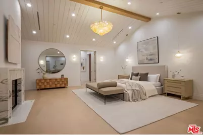 12041 Coyne St, Los Angeles, CA 90049 - Photo 25