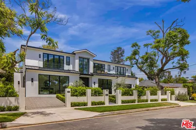 12041 Coyne St, Los Angeles, CA 90049 - Photo 1