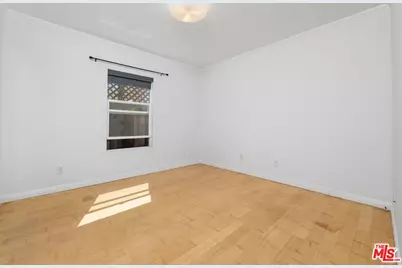 1659 Ellsmere Ave, Los Angeles, CA 90019 - Photo 21