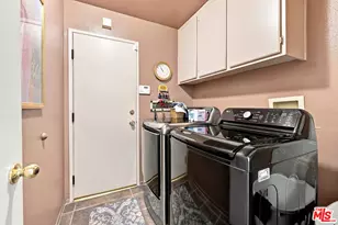 2462 N Lancewood Ave, Rialto, CA 92377 - Photo 35