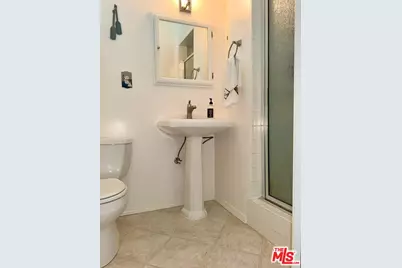 3774 Dalehurst Dr, Bakersfield, CA 93306 - Photo 29