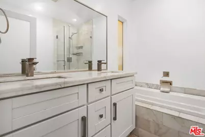8547 Cashio St, Los Angeles, CA 90035 - Photo 15