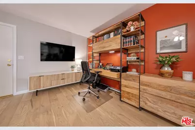 8207 Summertime Ln, Culver City, CA 90230 - Photo 5