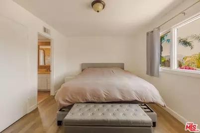 5703 Parkmor Rd, Calabasas, CA 91302 - Photo 25