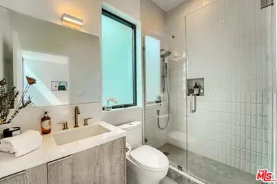 2938 Kelton Ave, Los Angeles, CA 90064 - Photo 31