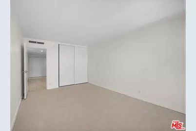 800 W 1st St #1210, Los Angeles, CA 90012 - Photo 21