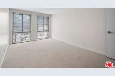 800 W 1st St #1210, Los Angeles, CA 90012 - Photo 19