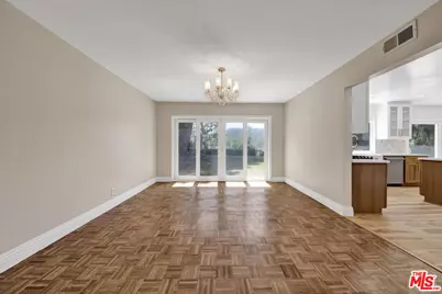 16608 Park Lane Cir, Los Angeles, CA 90049 - Photo 7