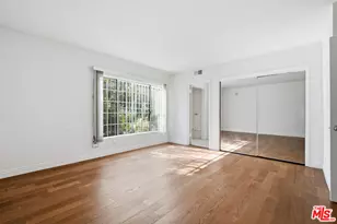 837 S Windsor Blvd, Los Angeles, CA 90005 - Photo 9