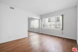 837 S Windsor Blvd, Los Angeles, CA 90005 - Photo 13