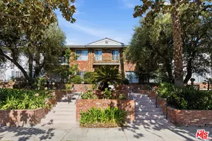 837 S Windsor Blvd, Los Angeles, CA 90005 - Photo 1