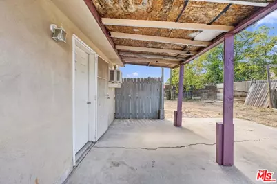 807 Shalimar Dr, Bakersfield, CA 93306 - Photo 33