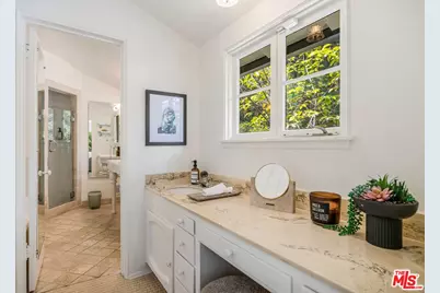 10686 Somma Way, Los Angeles, CA 90077 - Photo 23