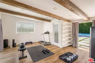 631 N Fuller Ave, Los Angeles, CA 90036 - Photo 21
