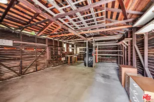 433 S Mansfield Ave, Los Angeles, CA 90036 - Photo 33
