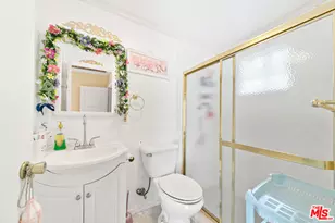 1337 N Whitnall Hwy, Burbank, CA 91505 - Photo 15