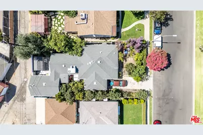 1337 N Whitnall Hwy, Burbank, CA 91505 - Photo 25