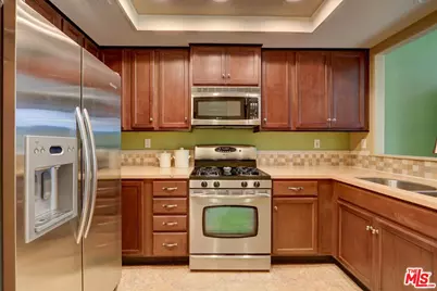 22365 Golden Canyon Cir, Los Angeles, CA 91311 - Photo 5