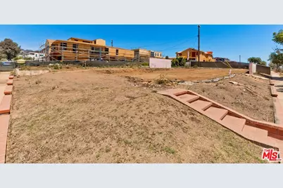 1000 Iliff St, Los Angeles, CA 90272 - Photo 11