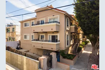 1001 N Croft Ave, Los Angeles, CA 90069 - Photo 9