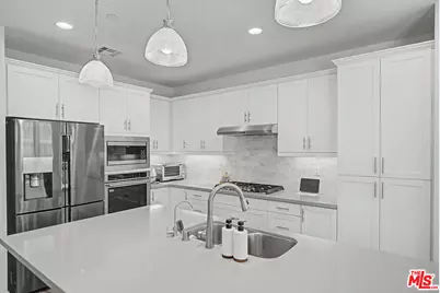 10091 Bernadette Ave, Buena Park, CA 90620 - Photo 7