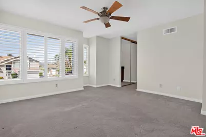 27820 Palmetto Ridge Dr, Santa Clarita, CA 91354 - Photo 51