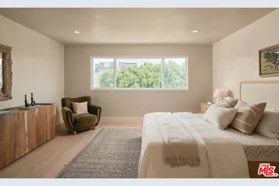 18 Voyage St, Marina del Rey, CA 90292 - Photo 23