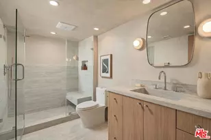 18 Voyage St, Marina del Rey, CA 90292 - Photo 27
