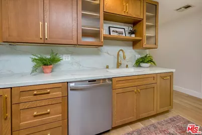 25414 Via Dabna, Santa Clarita, CA 91355 - Photo 9