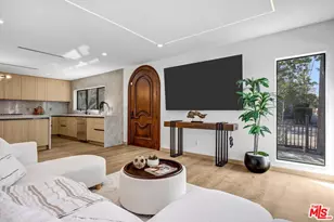 11404 Biona Dr, Los Angeles, CA 90066 - Photo 13