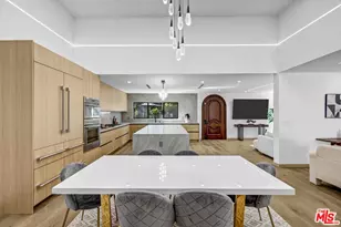 11404 Biona Dr, Los Angeles, CA 90066 - Photo 21