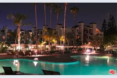 21400 Burbank Blvd #202, Woodland Hills, CA 91367 - Photo 1