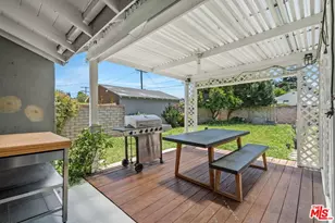 14348 Collins St, Sherman Oaks, CA 91401 - Photo 25