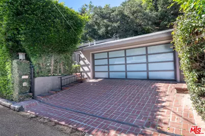2559 Hutton Dr, Los Angeles, CA 90210 - Photo 31