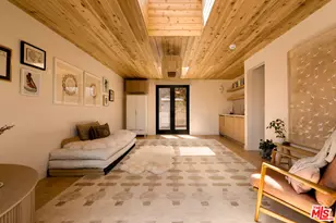 2013 Walnut Ave, Los Angeles, CA 90291 - Photo 31