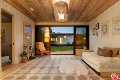 2013 Walnut Ave, Los Angeles, CA 90291 - Photo 45