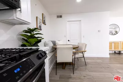 13400 Doty Ave #1, Hawthorne, CA 90250 - Photo 11