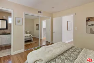 3751 Prestwick Dr, Los Angeles, CA 90027 - Photo 29