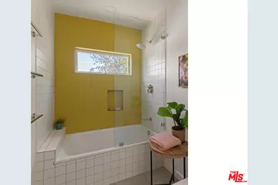 3750 Arbolada Rd, Los Angeles, CA 90027 - Photo 27